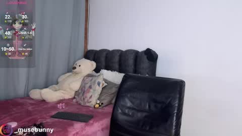 Sophie online show from May 25, 4:51 am