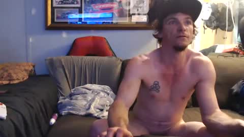 Snapshot of daddyteery chatting on August 8, 9:06 pm daddyteery online show from August 8, 9:06 pm
