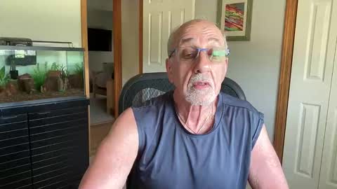 daddyweis online show from May 17, 3:30 pm