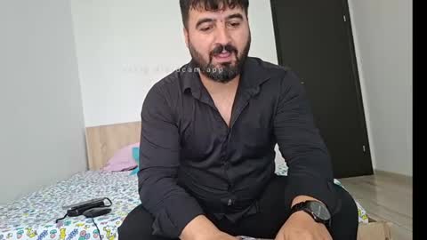 Snapshot of daddyy000018 chatting on July 13, 1:36 pm daddyy000018 online show from July 13, 1:36 pm