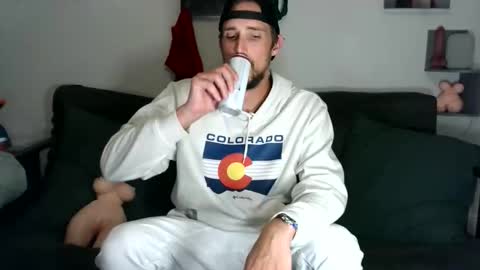 DadGoesWild online show from May 13, 2:31 am