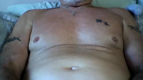 Snapshot of dadhmalone chatting on June 12, 1:43 pm dadhmalone online show from June 12, 1:43 pm