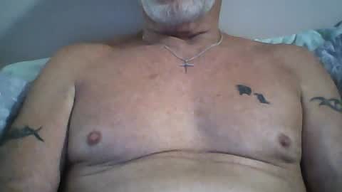 Snapshot of dadhmalone chatting on June 17, 1:01 pm dadhmalone online show from June 17, 1:01 pm