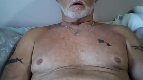 Snapshot of dadhmalone chatting on June 29, 3:01 pm dadhmalone online show from June 29, 3:01 pm
