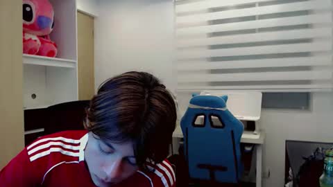 dae_lune online show from February 14, 1:24 am