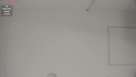 Snapshot of dafne_evaans chatting on May 9, 11:15 am dafne_evaans online show from May 9, 11:15 am