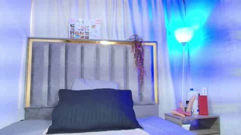 dafne_quenn online show from January 15, 7:50 pm