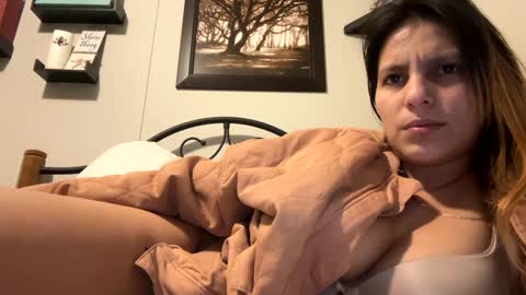 Snapshot of dafnecloutier chatting on January 31, 9:48 am Dafne 27 Cory-24 online show from January 31, 9:48 am