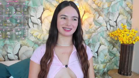 Snapshot of dafnevega chatting on February 7, 11:03 pm Dafne online show from February 7, 11:03 pm