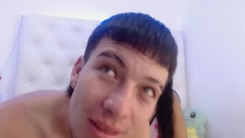 dafnne_and_thomas online show from May 30, 3:25 am