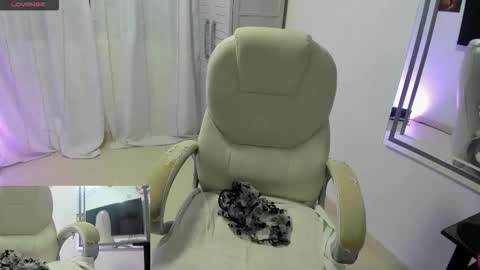 Dahian  online show from March 20, 10:20 am