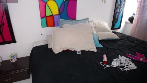 Snapshot of dahiana_sterling chatting on January 17, 6:23 pm Dahiana online show from January 17, 6:23 pm