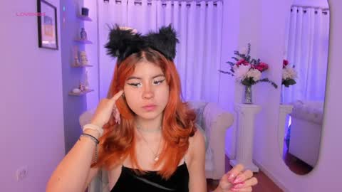 Snapshot of dahlia_grey chatting on July 6, 12:35 pm dahlia_grey online show from July 6, 12:35 pm
