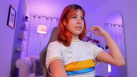 Snapshot of dahlia_grey chatting on July 7, 12:09 pm dahlia_grey online show from July 7, 12:09 pm