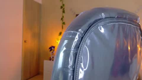 Dahlia online show from February 18, 7:26 am