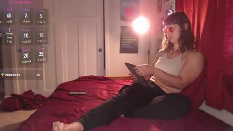 Dahlia online show from April 9, 7:30 pm