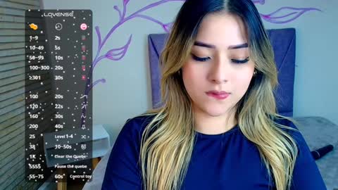 Snapshot of dahliamoore chatting on December 15, 9:56 am Dahlia online show from December 15, 9:56 am