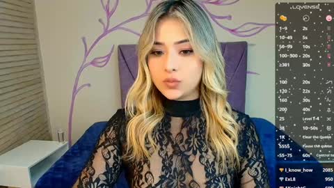 Snapshot of dahliamoore chatting on January 26, 10:02 am Dahlia online show from January 26, 10:02 am