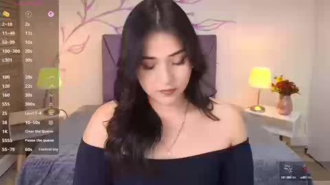 Snapshot of dahliamoore chatting on September 24, 8:23 pm Dahlia online show from September 24, 8:23 pm