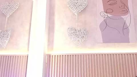 Daiana online show from September 25, 7:50 pm