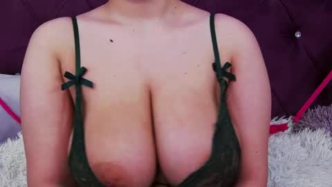 Daiana Kimberly online show from April 9, 4:34 am