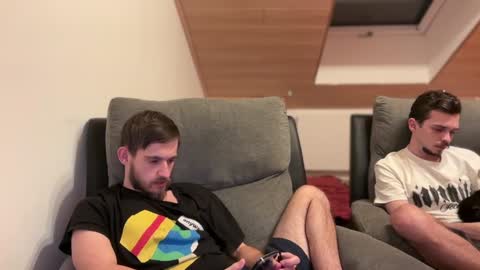 Snapshot of daimon_hall chatting on December 2, 9:28 pm Daimon online show from December 2, 9:28 pm