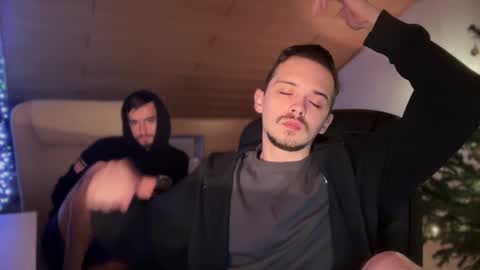 Snapshot of daimon_hall chatting on January 7, 12:55 am Daimon online show from January 7, 12:55 am