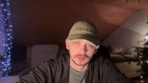 Snapshot of daimon_hall chatting on January 13, 4:39 am Daimon online show from January 13, 4:39 am