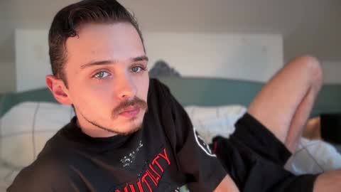 Snapshot of daimon_hall chatting on January 25, 1:52 pm Daimon online show from January 25, 1:52 pm