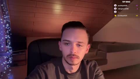 Snapshot of daimon_hall chatting on February 12, 12:48 am Daimon online show from February 12, 12:48 am