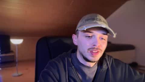 Snapshot of daimon_hall chatting on February 15, 5:30 am Daimon online show from February 15, 5:30 am