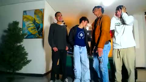 daiquirie online show from April 10, 1:16 pm