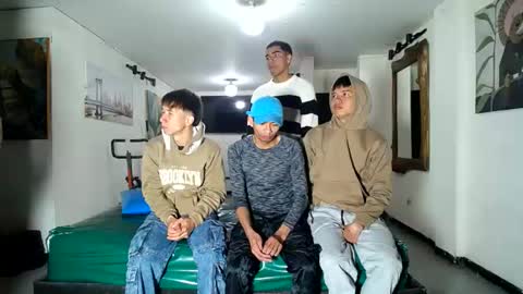 daiquirie online show from August 3, 12:32 pm