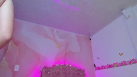 Snapshot of daisy__rose chatting on January 11, 3:02 am Dai online show from January 11, 3:02 am