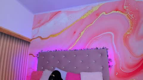 Snapshot of daisy__rose chatting on February 21, 11:01 am Dai online show from February 21, 11:01 am