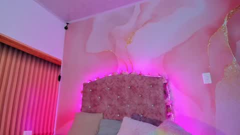 Snapshot of daisy__rose chatting on March 6, 6:08 am Dai online show from March 6, 6:08 am