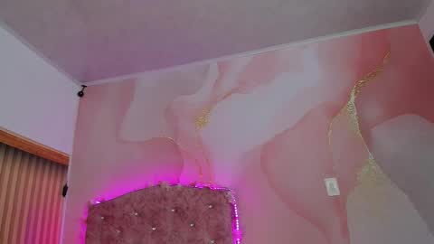 Snapshot of daisy__rose chatting on September 23, 2:58 am Dai online show from September 23, 2:58 am