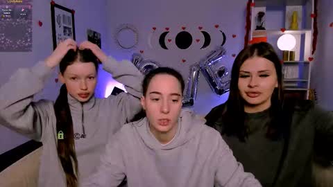 daisy online show from February 10, 8:35 pm