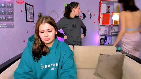 daisy online show from February 20, 8:09 pm