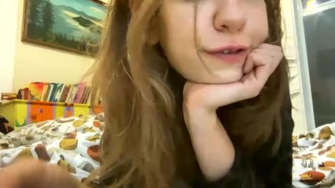 DaisyB3 online show from March 1, 2:15 am