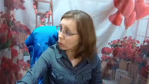 Snapshot of daisyedit chatting on May 30, 5:59 am DaisyEdit online show from May 30, 5:59 am