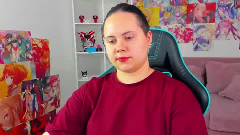 Snapshot of daisyharts chatting on August 2, 5:06 am DaisyHarts online show from August 2, 5:06 am