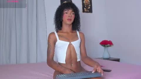 Snapshot of daisytaylor_ chatting on June 30, 11:22 am Daisy online show from June 30, 11:22 am