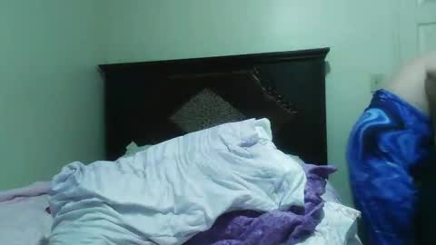 Snapshot of daisytucson chatting on February 21, 10:15 pm DaisyTucson online show from February 21, 10:15 pm