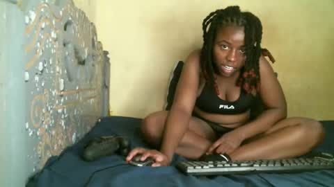 daisyy_delight online show from May 19, 5:19 pm