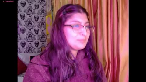    --  -- help me reach 100 hands up  online show from December 3, 3:47 am