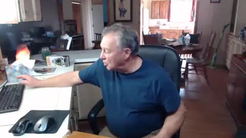 dakit online show from December 3, 10:18 pm