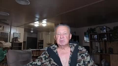 dakit online show from September 28, 1:27 pm