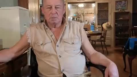 dakit online show from December 13, 7:53 pm