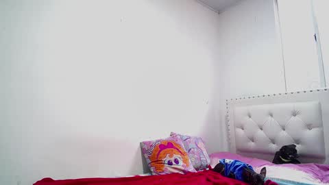 Dakota and Aron online show from December 30, 7:42 pm